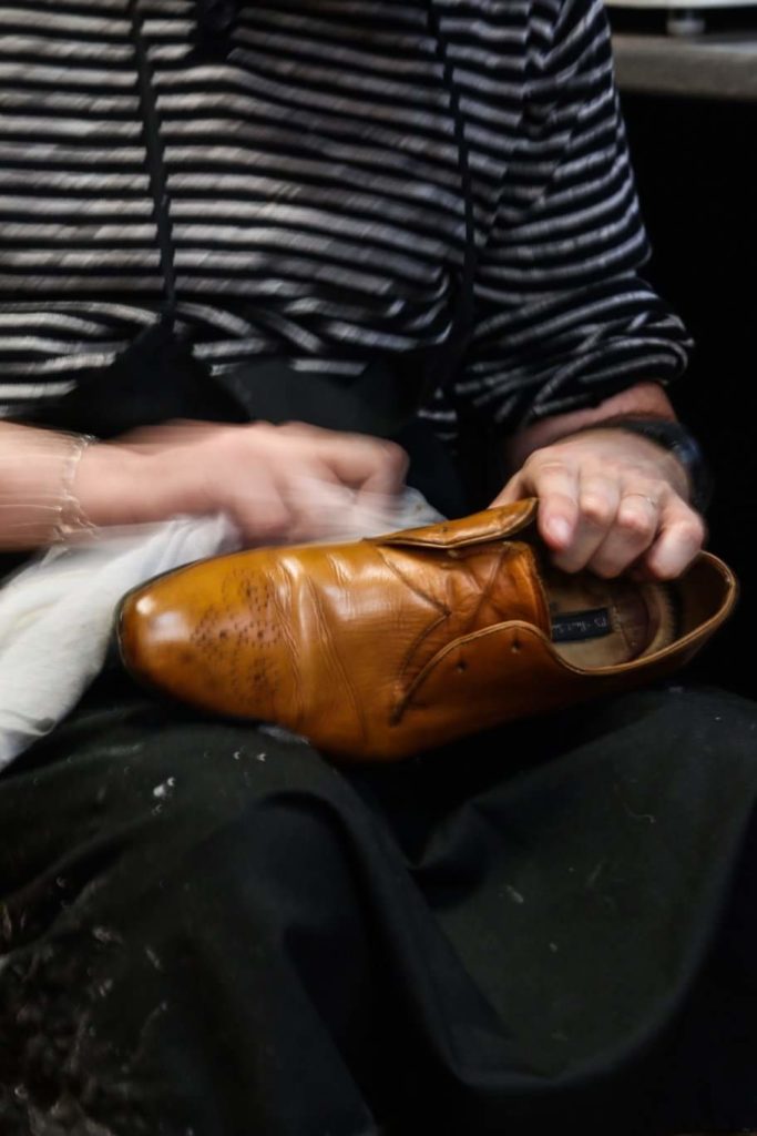 Un cordonnier castrais ouvre un dépôt de chaussures à Puylaurens